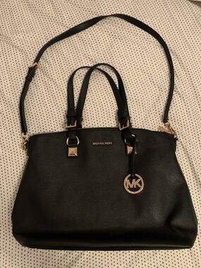 Michael Kors Jet Set Saffiano black leather tote bag with gold-tone hardware